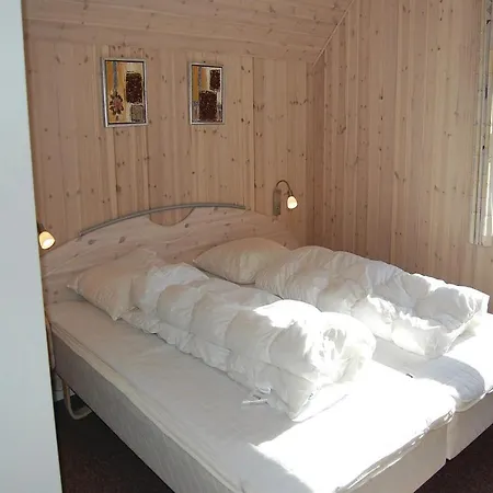 6 Person In Bl Vand * Blåvand