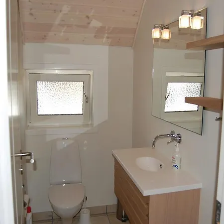 6 Person In Bl Vand * Blåvand