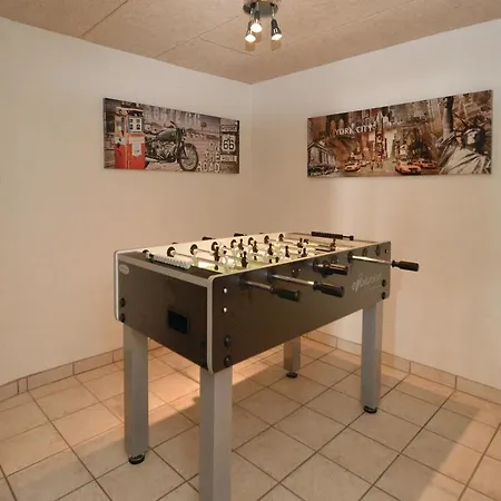 Feriehus 6 Person In Bl Vand *